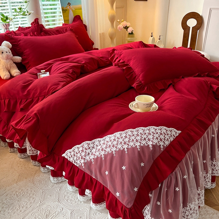 91家纺网 家纺一手货源 找家纺 后庭寝室 2025新款柔软亲肤花边蕾丝床裙四件套-花颜系列 花颜-酒红