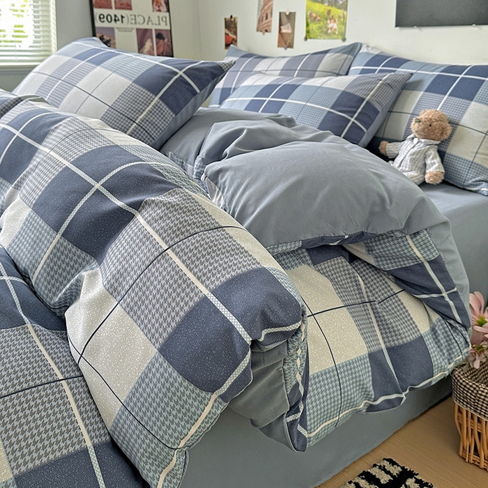 91家纺网 家纺一手货源 找家纺 新印象 2025新款ins博主风亲肤棉四件套-无印风 柏林