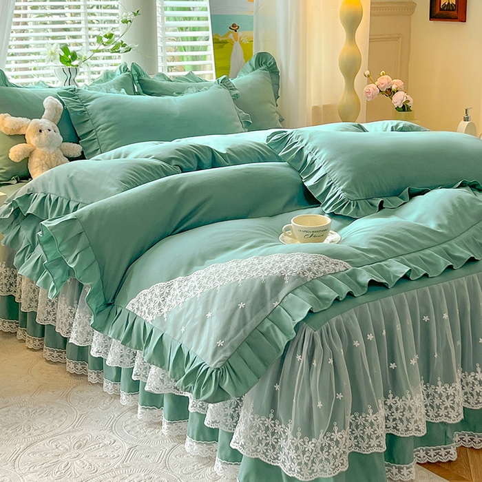 91家纺网 家纺一手货源 找家纺 后庭寝室 2025新款柔软亲肤花边蕾丝床裙四件套-花颜系列 花颜-绿色