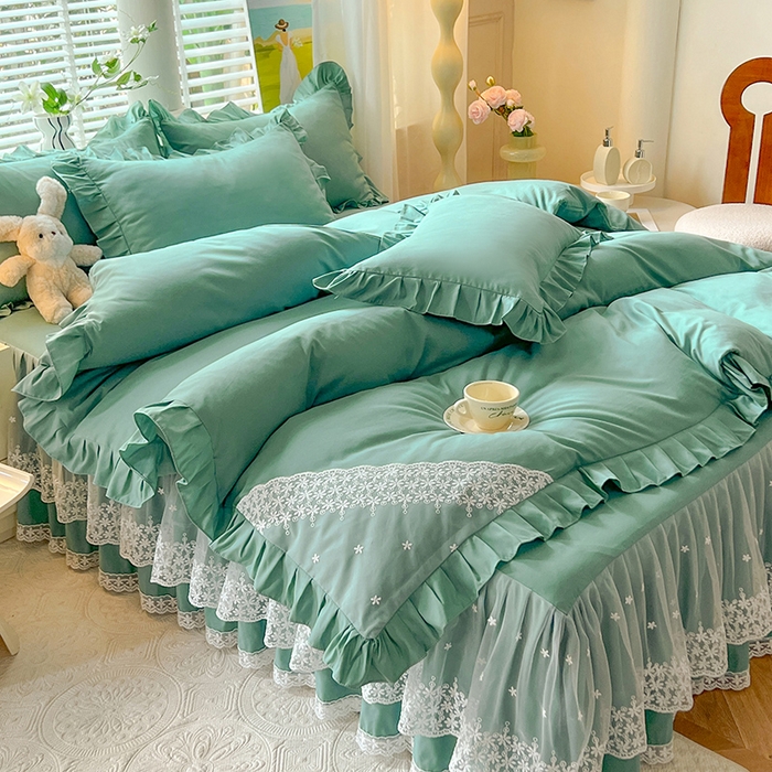 91家纺网 家纺一手货源 找家纺 后庭寝室 2025新款柔软亲肤花边蕾丝床裙四件套-花颜系列 花颜-绿色