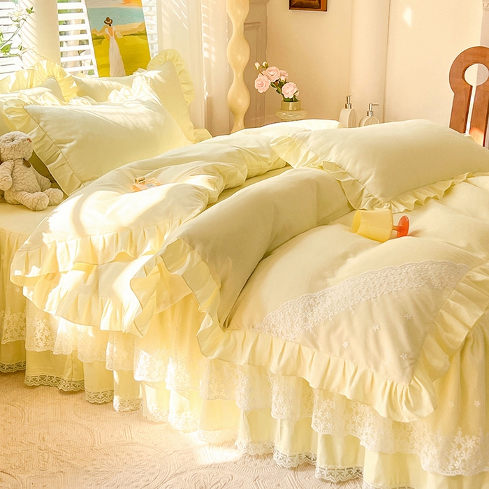 91家纺网 家纺一手货源 找家纺 后庭寝室 2025新款柔软亲肤花边蕾丝床裙四件套-花颜系列 花颜-米黄