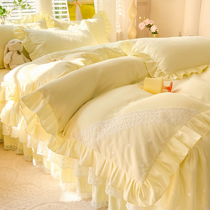 91家纺网 家纺一手货源 找家纺 后庭寝室 2025新款柔软亲肤花边蕾丝床裙四件套-花颜系列 花颜-米黄