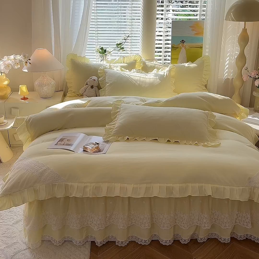 91家纺网 家纺一手货源 找家纺 后庭寝室 2025新款柔软亲肤花边蕾丝床裙四件套-花颜系列 花颜-米黄