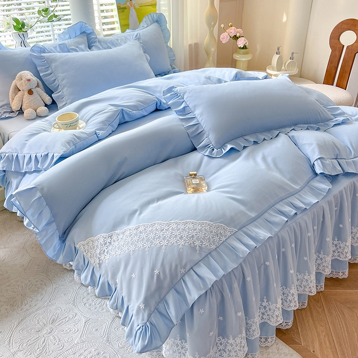 91家纺网 家纺一手货源 找家纺 后庭寝室 2025新款柔软亲肤花边蕾丝床裙四件套-花颜系列 花颜-浅蓝