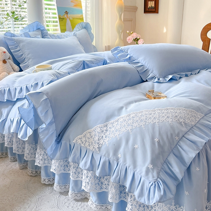 91家纺网 家纺一手货源 找家纺 后庭寝室 2025新款柔软亲肤花边蕾丝床裙四件套-花颜系列 花颜-浅蓝