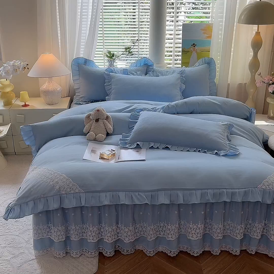 91家纺网 家纺一手货源 找家纺 后庭寝室 2025新款柔软亲肤花边蕾丝床裙四件套-花颜系列 花颜-浅蓝