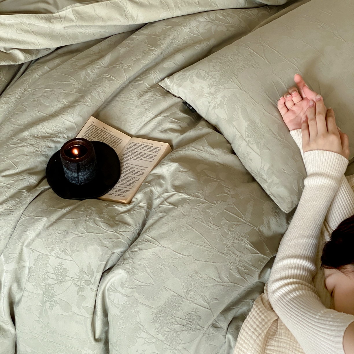 91家纺网 家纺一手货源 找家纺 玉宇阁家居 2025秋冬新品60s色织全棉纯棉磨毛大提花四件套-简约款 山与叁山