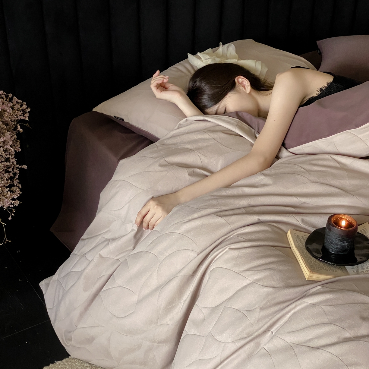 玉宇阁家居 2025秋冬新品60s色织全棉纯棉磨毛大提花四件套-简约款 玄桦-苍山赴雪