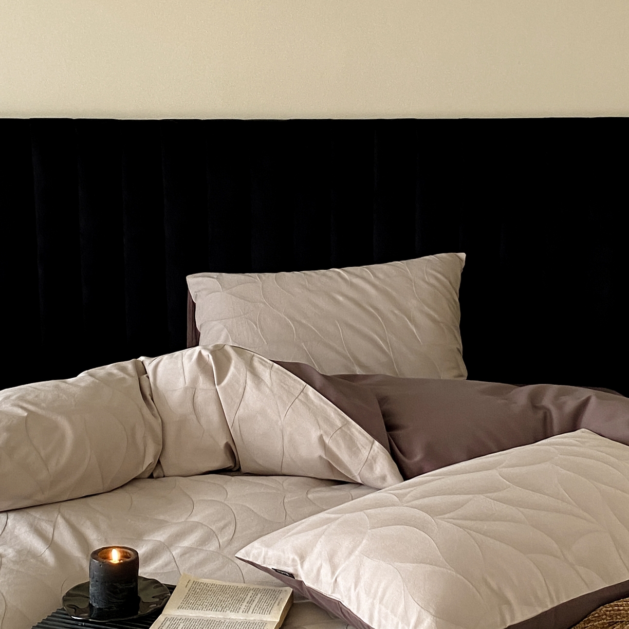 91家纺网 家纺一手货源 找家纺 玉宇阁家居 2025秋冬新品60s色织全棉纯棉磨毛大提花四件套-简约款 玄桦-苍山赴雪