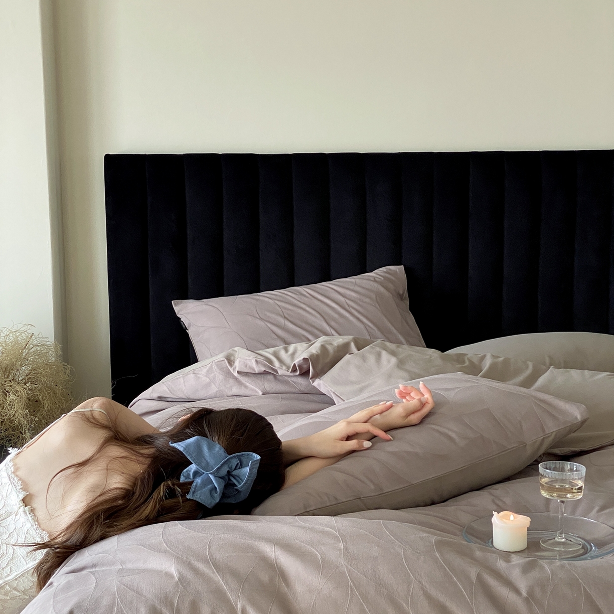 91家纺网 家纺一手货源 找家纺 玉宇阁家居 2025秋冬新品60s色织全棉纯棉磨毛大提花四件套-简约款 玄桦-琥珀松林