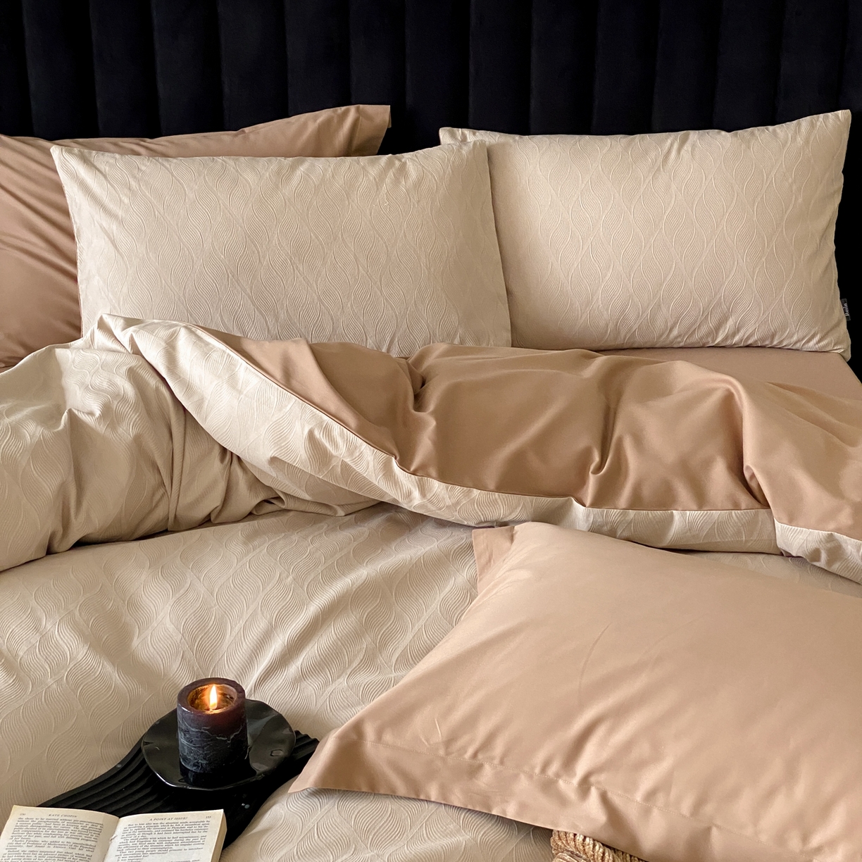 91家纺网 家纺一手货源 找家纺 玉宇阁家居 2025秋冬新品60s色织全棉纯棉磨毛大提花四件套-简约款 云玺-落日熔金