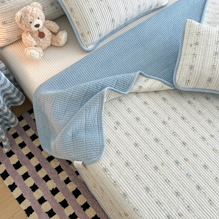 91家纺网 家纺一手货源 找家纺 茉夕家纺 2025新款跑量款暖绒纯棉印花水洗床盖 床盖单件 茶茶兔