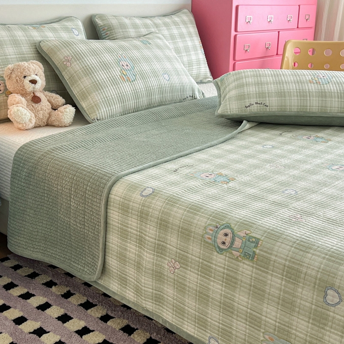 91家纺网 家纺一手货源 找家纺 茉夕家纺 2025新款跑量款暖绒纯棉印花水洗床盖 床盖单件 薄荷布布