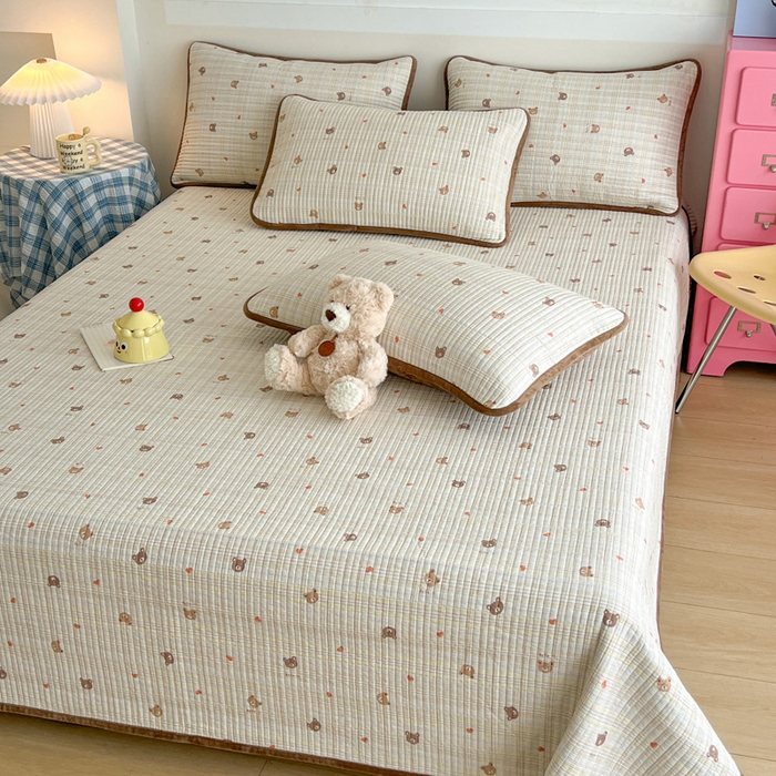 91家纺网 家纺一手货源 找家纺 茉夕家纺 2025新款跑量款暖绒纯棉印花水洗床盖 床盖单件 布蕾可可