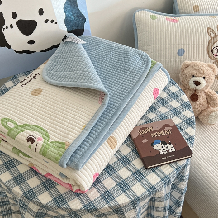 91家纺网 家纺一手货源 找家纺 茉夕家纺 2025新款跑量款暖绒纯棉印花水洗床盖 床盖单件 彩萌布布