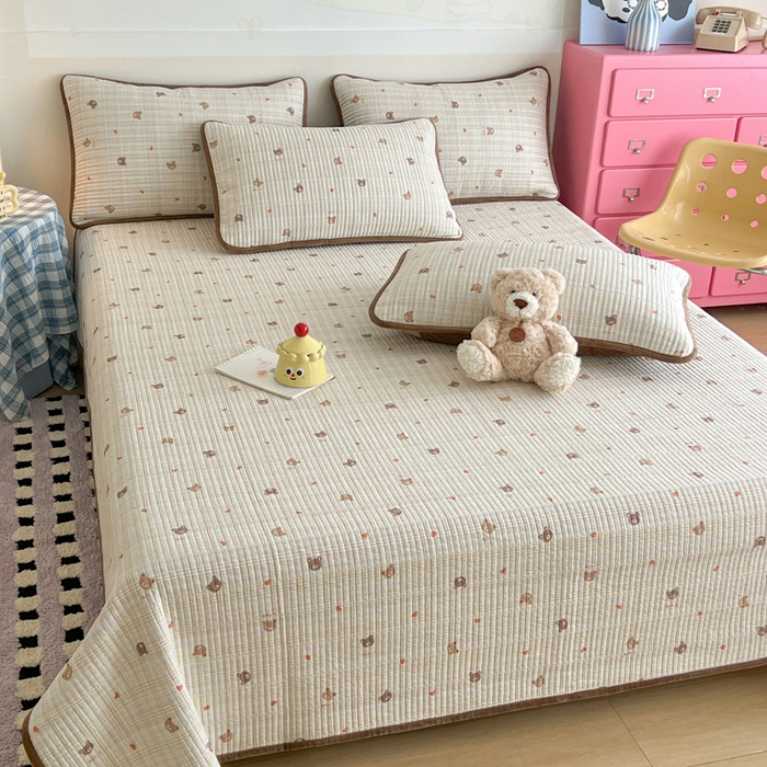 91家纺网 家纺一手货源 找家纺 茉夕家纺 2025新款跑量款暖绒纯棉印花水洗床盖 床盖单件 布蕾可可