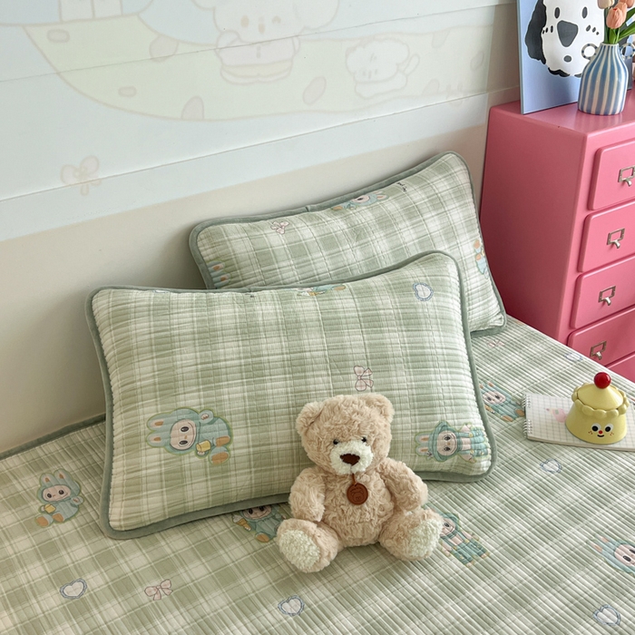 91家纺网 家纺一手货源 找家纺 茉夕家纺 2025新款跑量款暖绒纯棉印花水洗床盖 床盖单件 薄荷布布