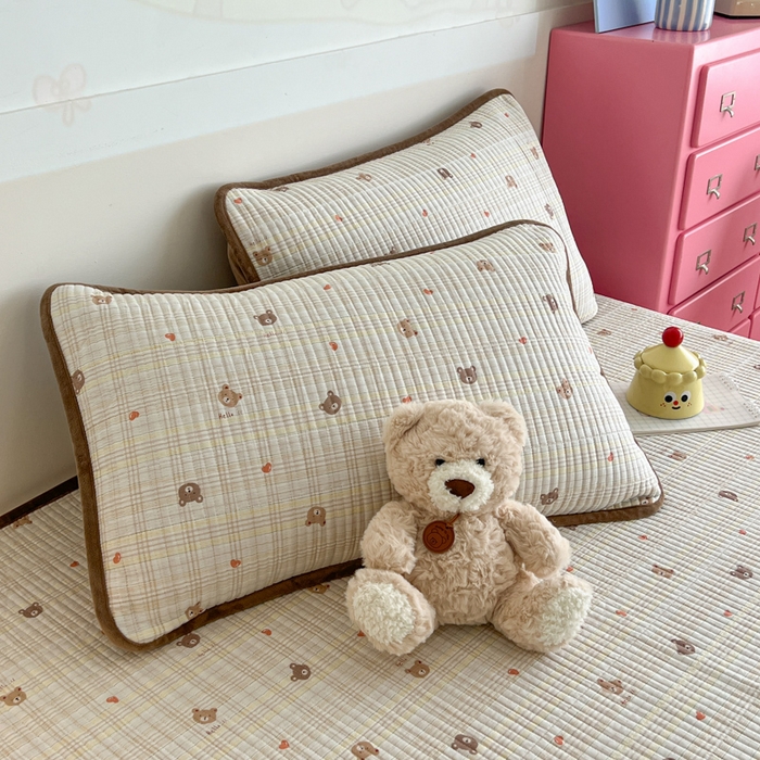 91家纺网 家纺一手货源 找家纺 茉夕家纺 2025新款跑量款暖绒纯棉印花水洗床盖 床盖单件 布蕾可可