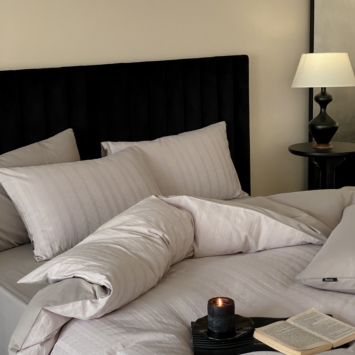 91家纺网 家纺一手货源 找家纺 玉宇阁家居 2025秋冬新品60s色织全棉纯棉磨毛大提花四件套-简约款 云与海