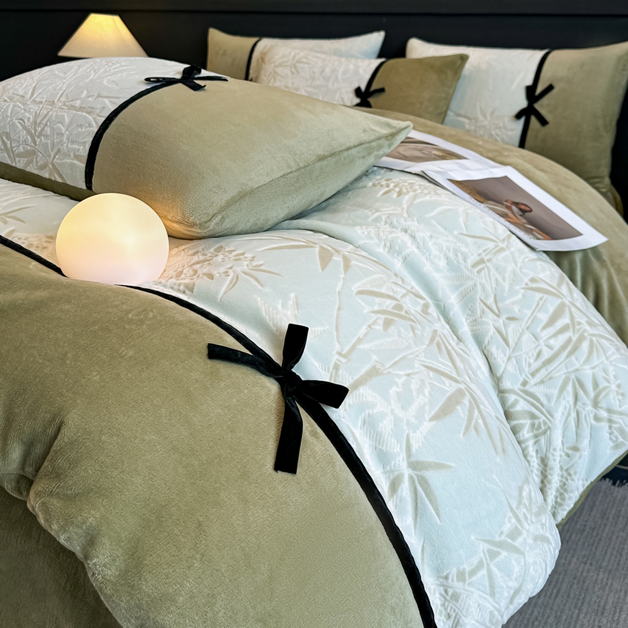 91家纺网 家纺一手货源 找家纺 凯美家居 2025新款A类雕花牛奶绒四件套-美拉德系列 雅致