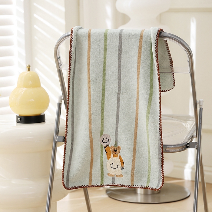 91家纺网 家纺一手货源 找家纺 （总）朴尔家纺-毛巾被 2025新款毛巾绣勾边AB版珊瑚绒速吸速干毛巾浴巾