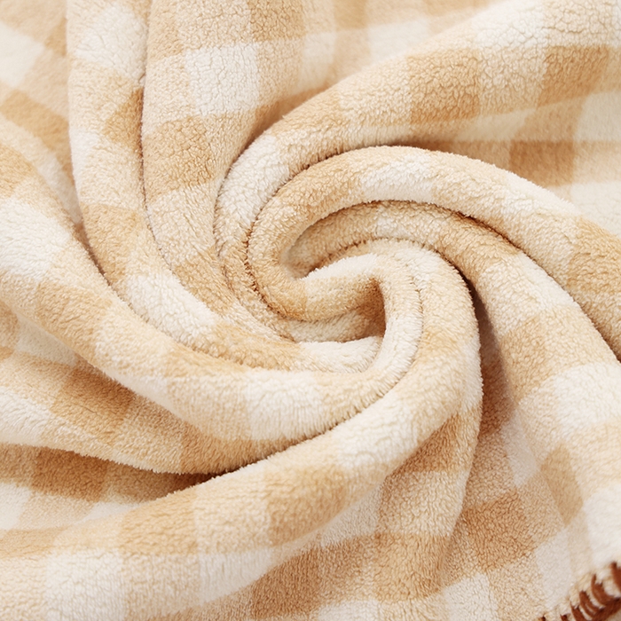 91家纺网 家纺一手货源 找家纺 朴尔家纺-毛巾被 2025新款毛巾绣勾边小格快乐鸭AB版珊瑚绒速吸速干毛巾 格子快乐鸭-卡其毛巾 35x75cm毛巾