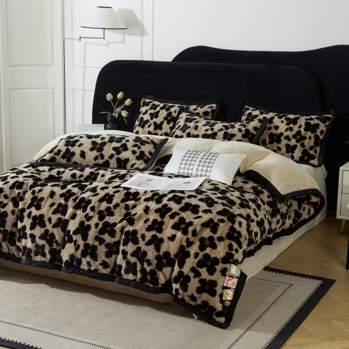 91家纺网 家纺一手货源 找家纺 库里梦家纺 2025网红直播热款10公分包边兔毛牛奶绒印花四件套-包边款 蝴蝶梦-咖-包边款