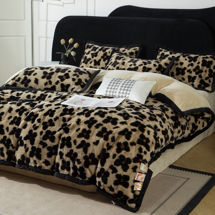 91家纺网 家纺一手货源 找家纺 库里梦家纺 2025网红直播热款10公分包边兔毛牛奶绒印花四件套-包边款 蝴蝶梦-咖-包边款