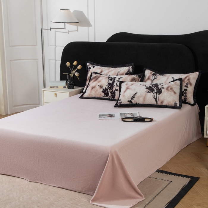 91家纺网 家纺一手货源 找家纺 库里梦家纺 2025网红直播热款10公分包边兔毛牛奶绒印花四件套-包边款 诛仙草-粉-包边款