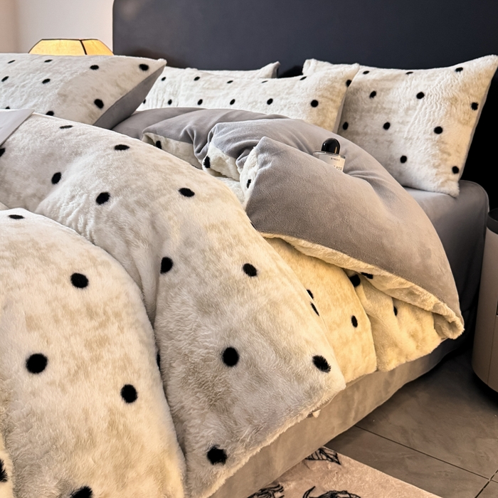 91家纺网 家纺一手货源 找家纺 （总）赛丽雅 2025新款高克重兔毛绒兔兔绒牛奶绒四件套