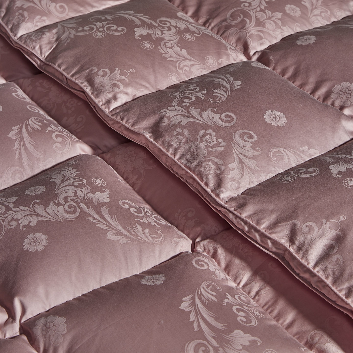 91家纺网 家纺一手货源 找家纺 暖羽屋羽绒馆 2025新款带质检报告 95白鹅绒60s提花纯棉羽绒被子 双层加厚冬被 F雅馨 豆沙