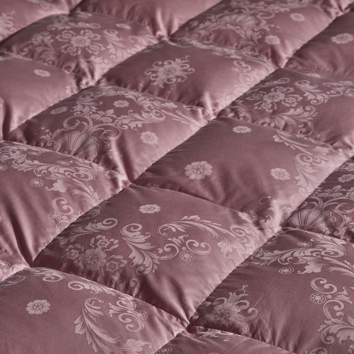 91家纺网 家纺一手货源 找家纺 暖羽屋羽绒馆 2025新款带质检报告 95白鹅绒60s提花纯棉羽绒被子 双层加厚冬被 F雅馨 浅棕