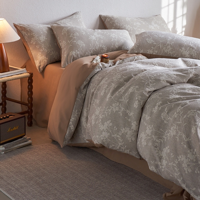 91家纺网 家纺一手货源 找家纺 千朵森 2025新款全棉纯棉色织提花磨毛四件套-秋思 秋思—叶影