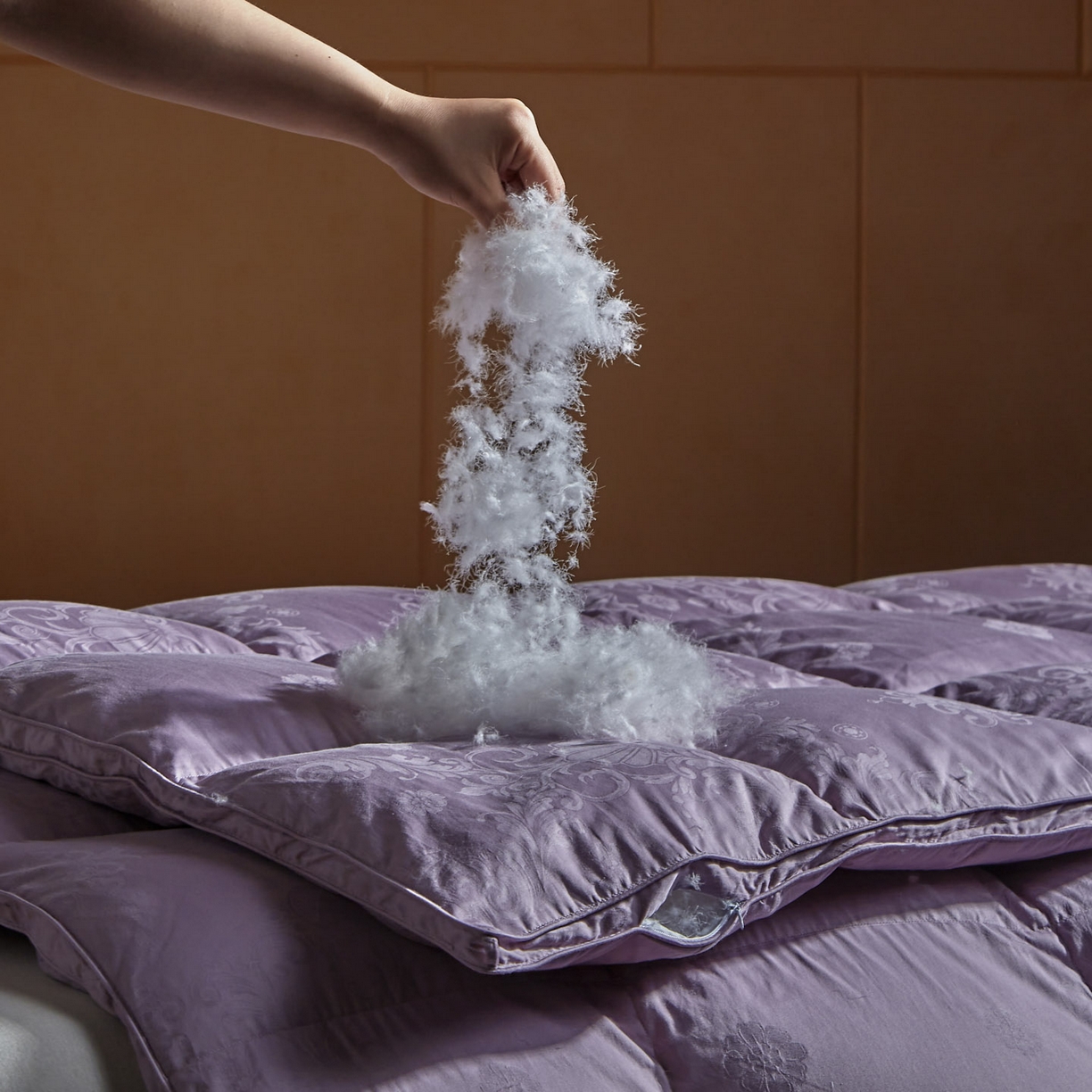 91家纺网 家纺一手货源 找家纺 暖羽屋羽绒馆 2025新款带质检报告 95白鹅绒60s提花纯棉羽绒被子 双层加厚冬被 F雅馨 紫色