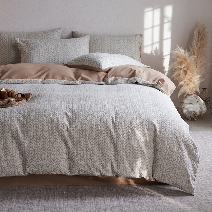 91家纺网 家纺一手货源 找家纺 千朵森 2025新款全棉纯棉色织提花磨毛四件套-秋思 秋思—织眠灰