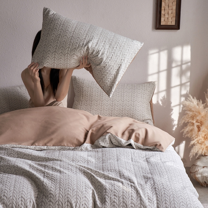 91家纺网 家纺一手货源 找家纺 千朵森 2025新款全棉纯棉色织提花磨毛四件套-秋思 秋思—织眠灰