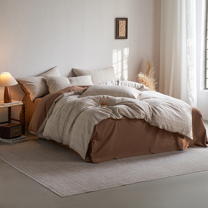 91家纺网 家纺一手货源 找家纺 千朵森 2025新款全棉纯棉色织提花磨毛四件套-秋思 秋思—织眠棕