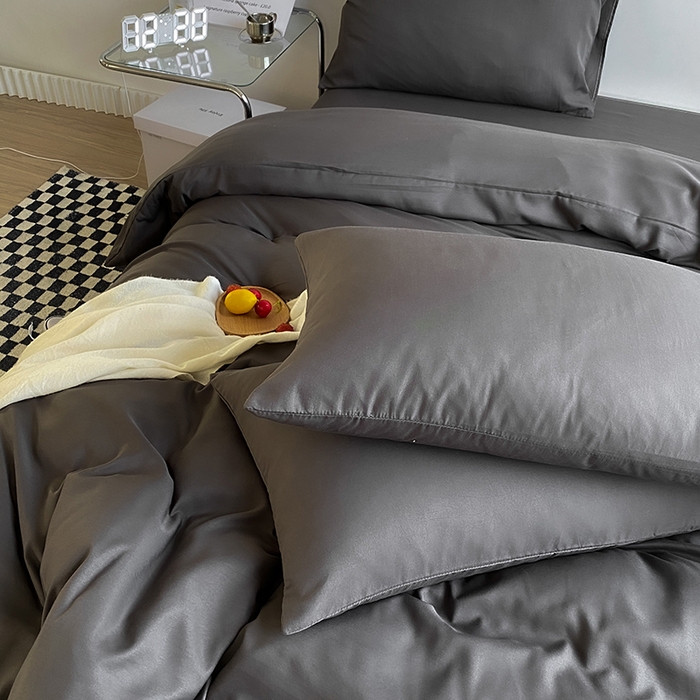 91家纺网 家纺一手货源 找家纺 赫然家纺 2026新款纯色磨毛系列床笠款四件套 深灰AA