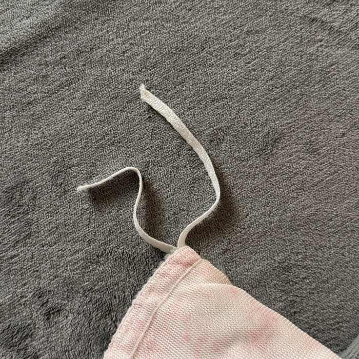 91家纺网 家纺一手货源 找家纺 赛丽雅 2025新款高克重兔毛绒兔兔绒牛奶绒四件套 点点-粉