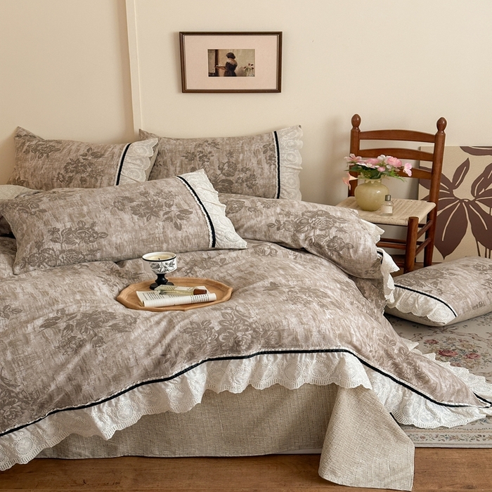 91家纺网 家纺一手货源 找家纺 芯贝儿 2025秋冬新款加厚全m花边m麻复古风亚麻皱皱双层纱水洗m四件套 秋叶流金