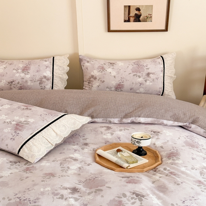 91家纺网 家纺一手货源 找家纺 芯贝儿 2025秋冬新款加厚全m花边m麻复古风亚麻皱皱双层纱水洗m四件套 粉雾仲夏