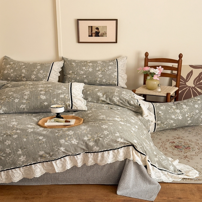 91家纺网 家纺一手货源 找家纺 芯贝儿 2025秋冬新款加厚全m花边m麻复古风亚麻皱皱双层纱水洗m四件套 幽兰拂晓