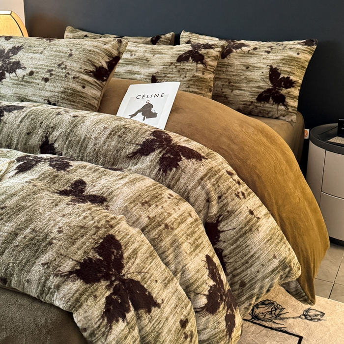 91家纺网 家纺一手货源 找家纺 赛丽雅 2025新款高克重兔毛绒兔兔绒牛奶绒四件套 蝴蝶