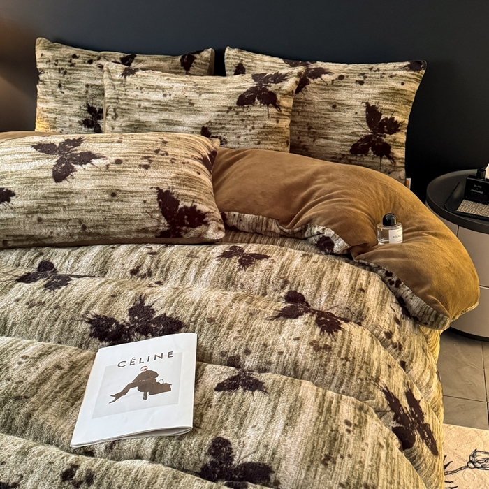 91家纺网 家纺一手货源 找家纺 赛丽雅 2025新款高克重兔毛绒兔兔绒牛奶绒四件套 蝴蝶