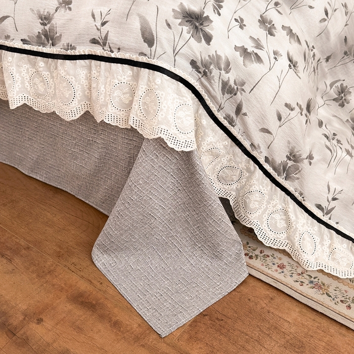 91家纺网 家纺一手货源 找家纺 芯贝儿 2025秋冬新款加厚全m花边m麻复古风亚麻皱皱双层纱水洗m四件套 秘境烟雨