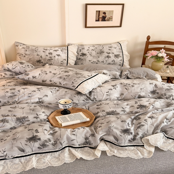 91家纺网 家纺一手货源 找家纺 芯贝儿 2025秋冬新款加厚全m花边m麻复古风亚麻皱皱双层纱水洗m四件套 秘境烟雨