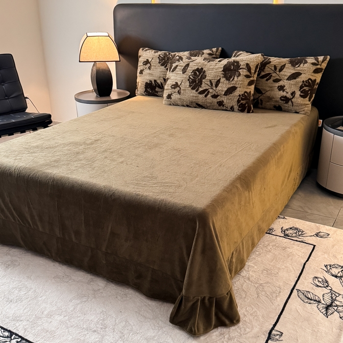 91家纺网 家纺一手货源 找家纺 赛丽雅 2025新款高克重兔毛绒兔兔绒牛奶绒四件套 花海