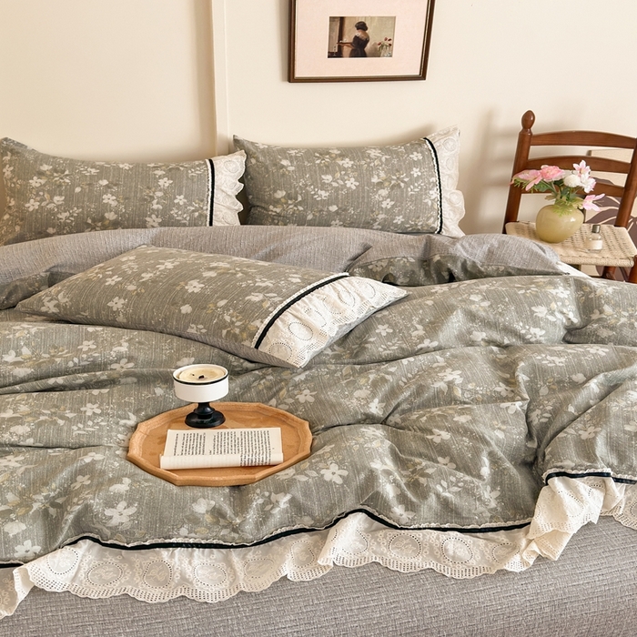 91家纺网 家纺一手货源 找家纺 芯贝儿 2025秋冬新款加厚全m花边m麻复古风亚麻皱皱双层纱水洗m四件套 幽兰拂晓