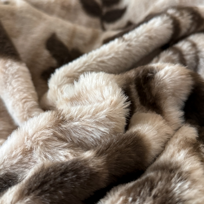 91家纺网 家纺一手货源 找家纺 赛丽雅 2025新款高克重兔毛绒兔兔绒牛奶绒四件套 简爱