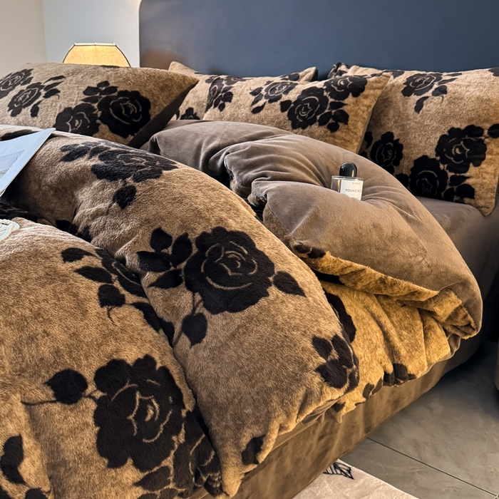 赛丽雅 2025新款高克重兔毛绒兔兔绒牛奶绒四件套 盛放